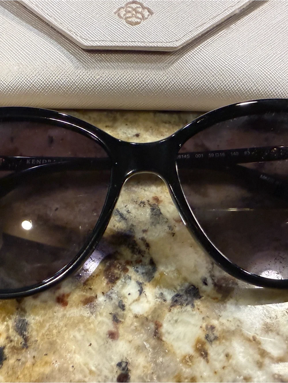 Kendra Scott  Bree Black Cat-Eye Sunglasses with Cream Case